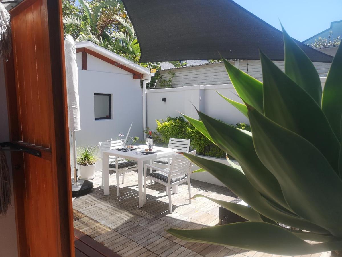 Cape White Villa Crawley Extérieur photo