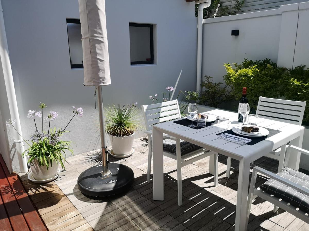 Cape White Villa Crawley Extérieur photo