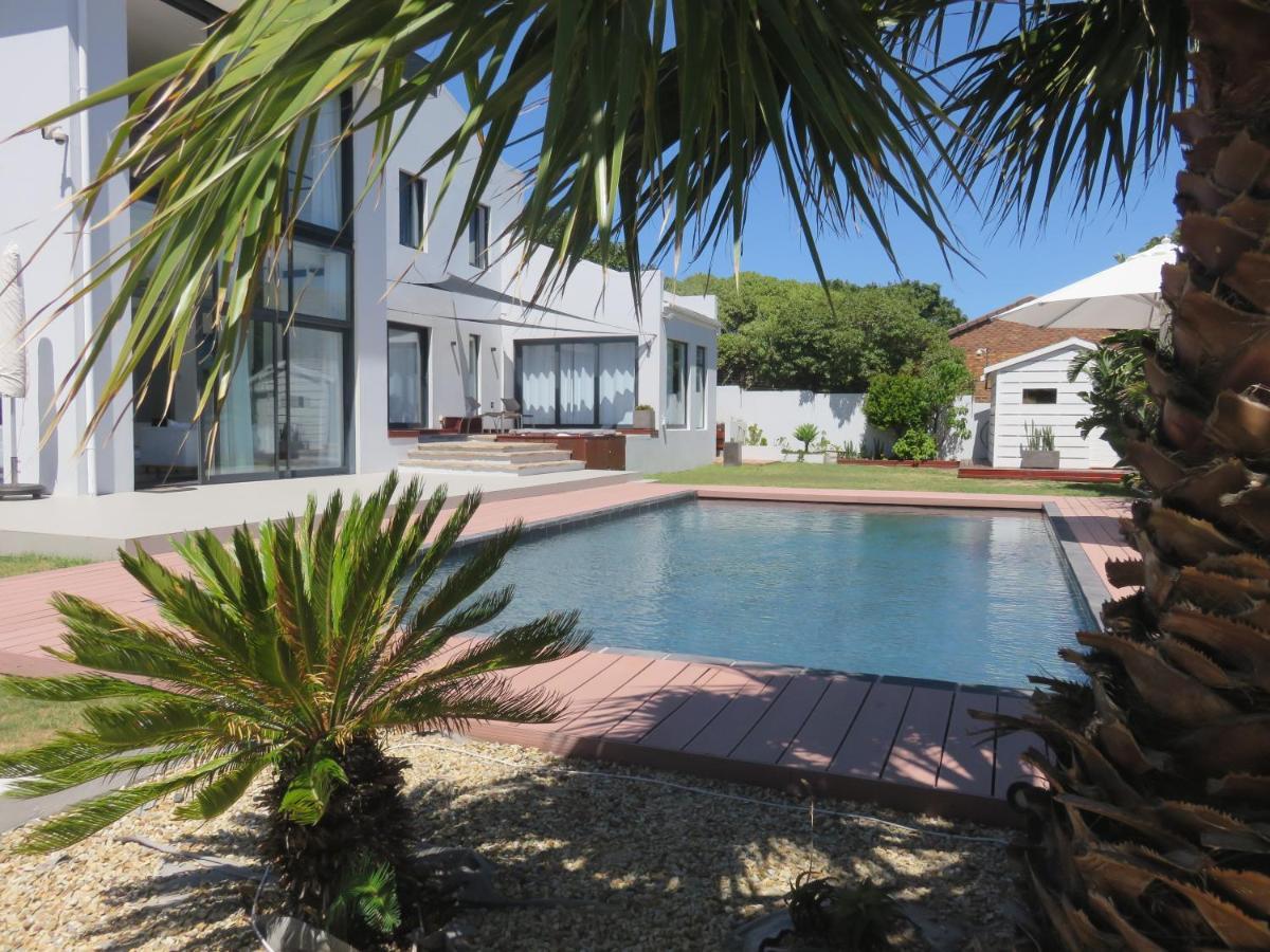 Cape White Villa Crawley Extérieur photo