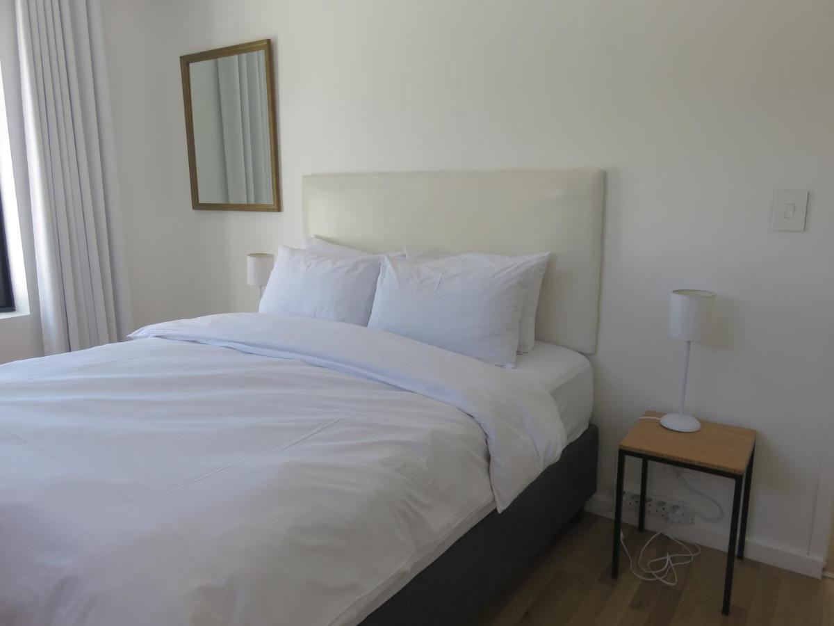 Cape White Villa Crawley Extérieur photo